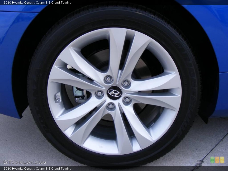 2010 Hyundai Genesis Coupe 3.8 Grand Touring Wheel and Tire Photo #4116912