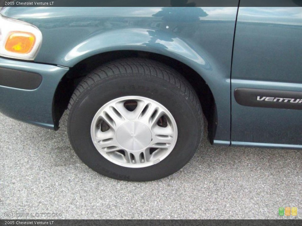 2005 Chevrolet Venture LT Wheel and Tire Photo #41172446