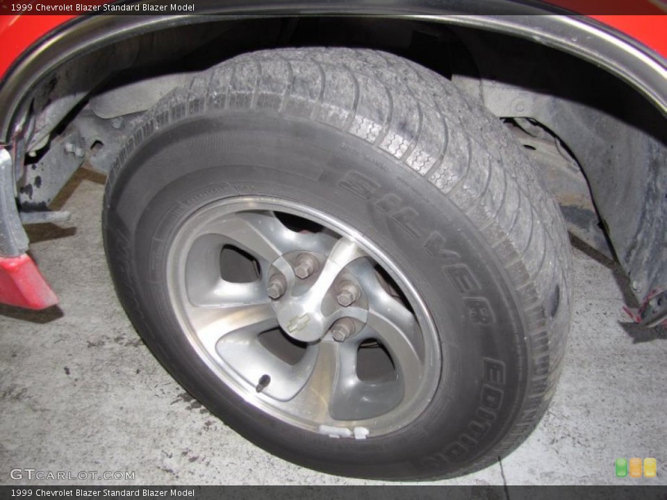1999 Chevrolet Blazer Wheels and Tires