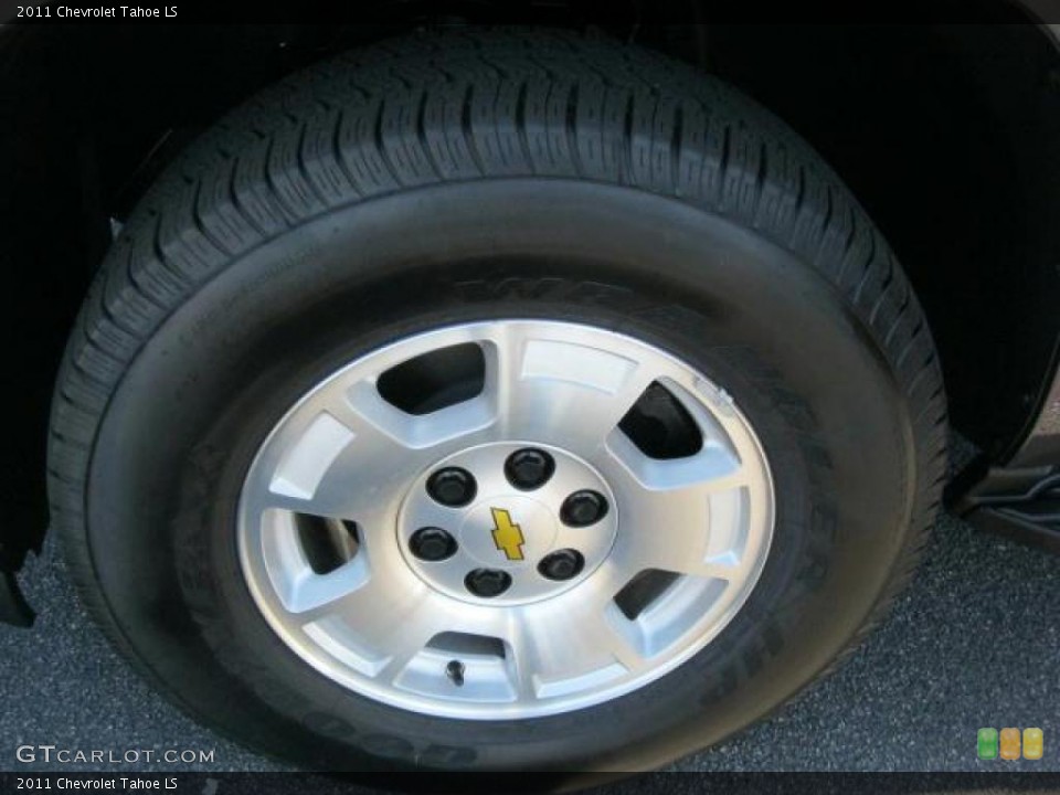 2011 Chevrolet Tahoe LS Wheel and Tire Photo #41189118