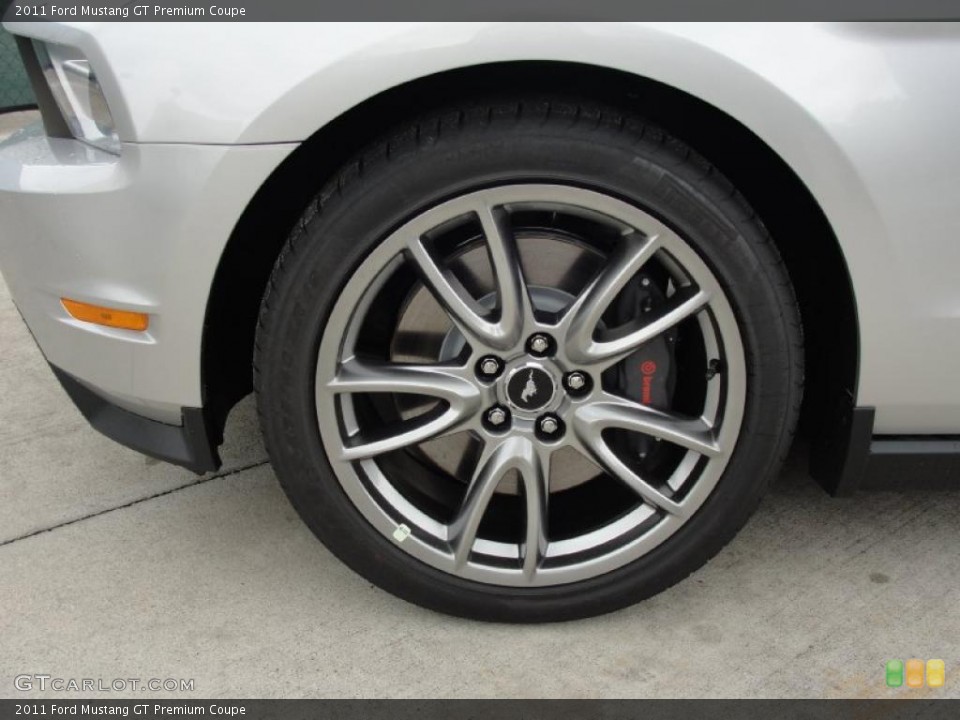 2011 Ford Mustang GT Premium Coupe Wheel and Tire Photo #41213675