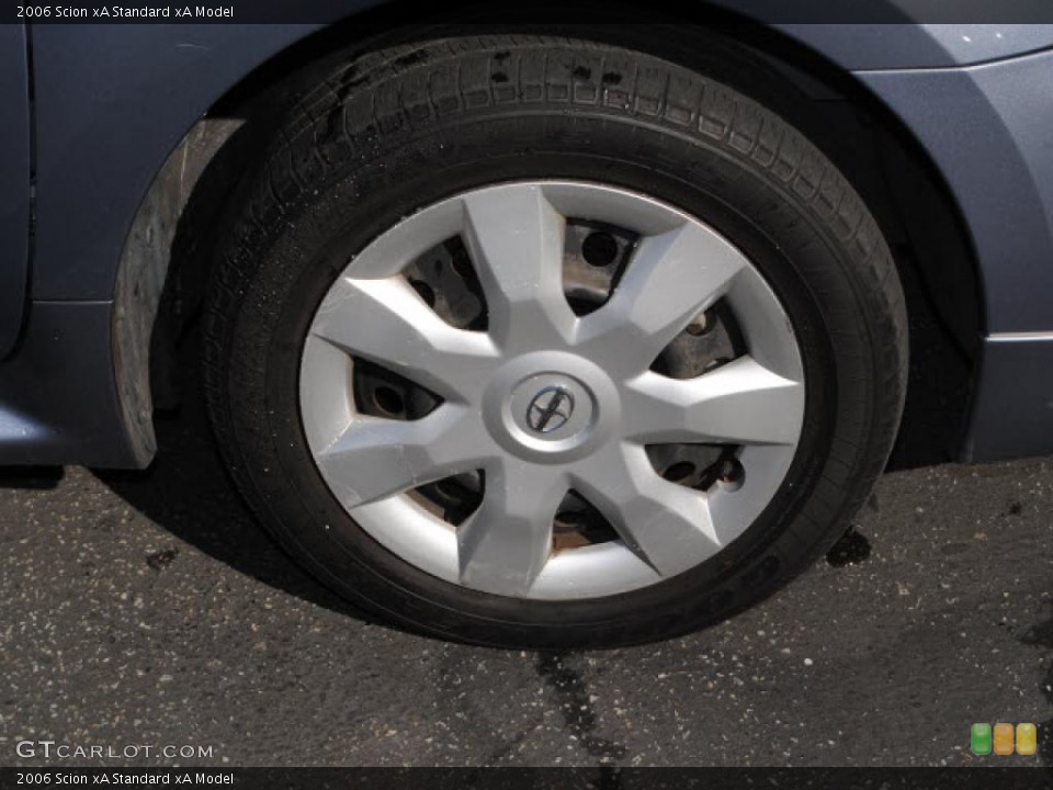 2006 Scion xA  Wheel and Tire Photo #41286589