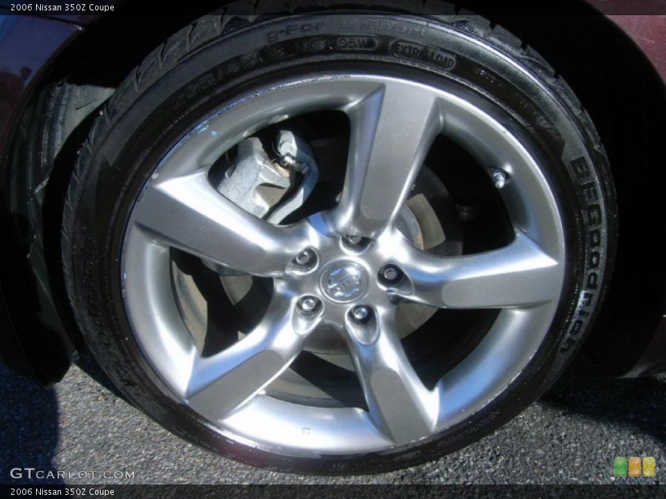2006 Nissan 350Z Coupe Wheel and Tire Photo #41297643