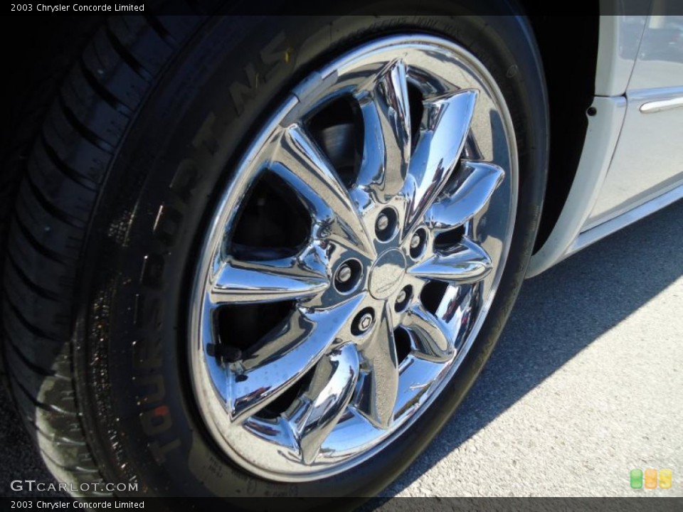 2003 Chrysler Concorde Limited Wheel and Tire Photo #41322466