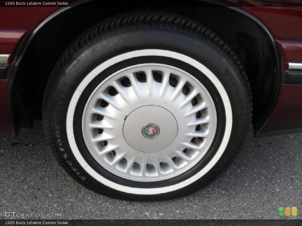 1999 Buick LeSabre Custom Sedan Wheel and Tire Photo #41378564