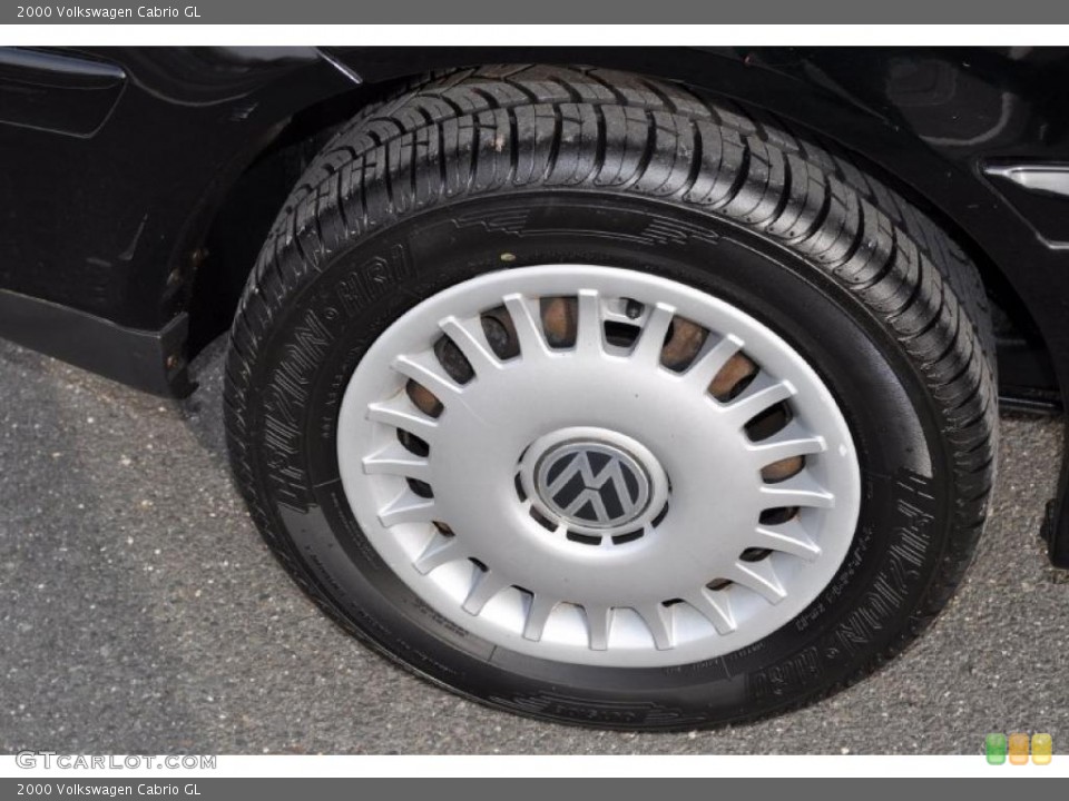 2000 Volkswagen Cabrio Wheels and Tires