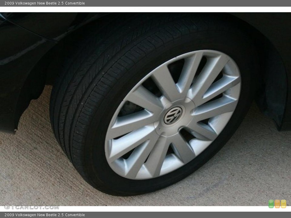 2009 Volkswagen New Beetle 2.5 Convertible Wheel and Tire Photo #41402168
