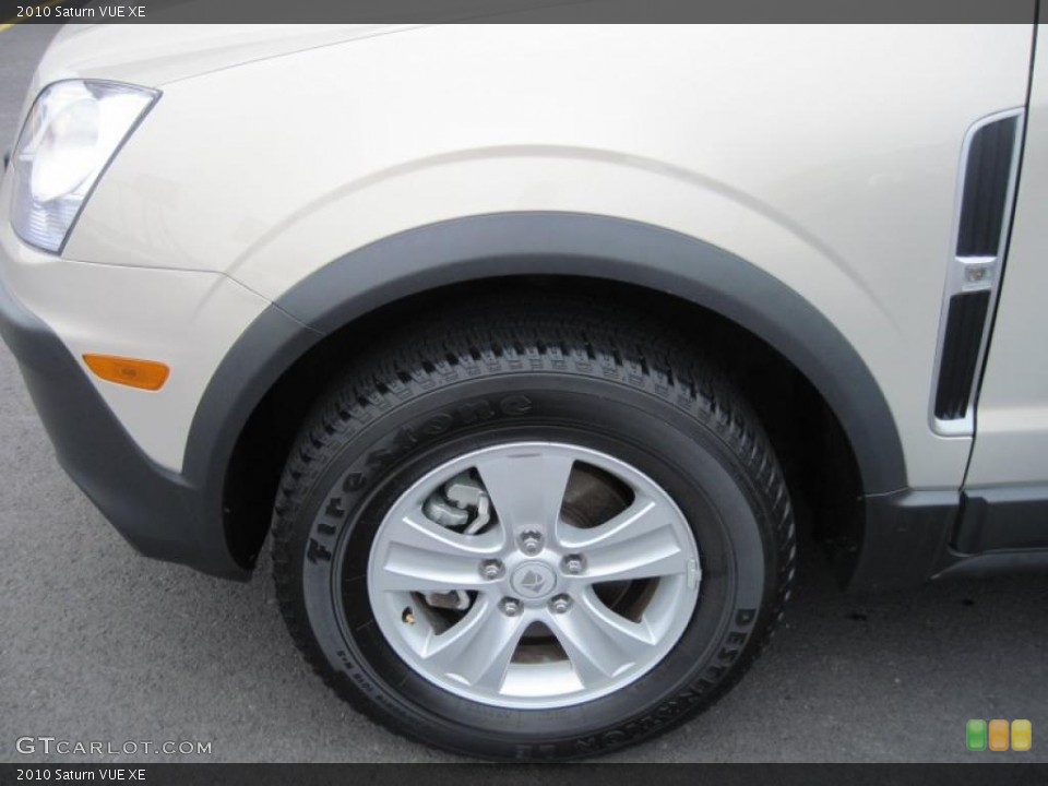 2010 Saturn VUE XE Wheel and Tire Photo #41432131