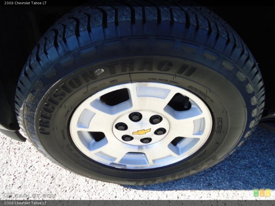 2009 Chevrolet Tahoe LT Wheel and Tire Photo #41435766