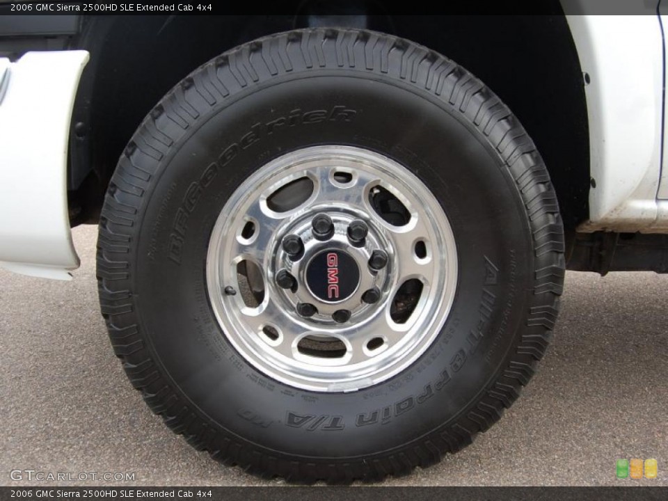 2006 GMC Sierra 2500HD SLE Extended Cab 4x4 Wheel and Tire Photo #41437359