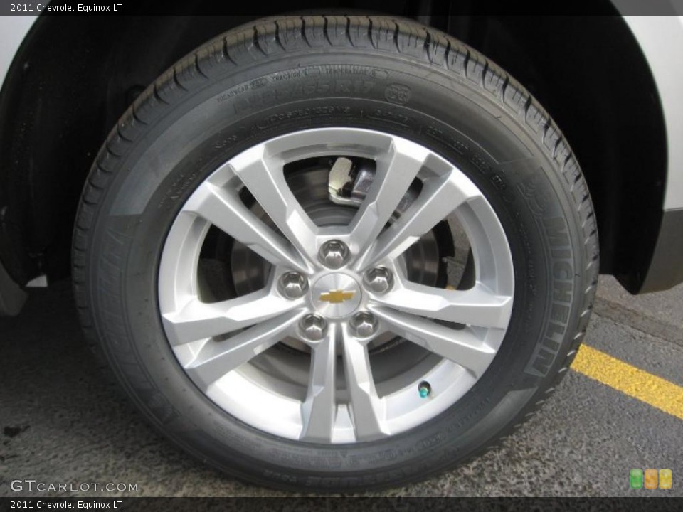 2011 Chevrolet Equinox LT Wheel and Tire Photo #41442091