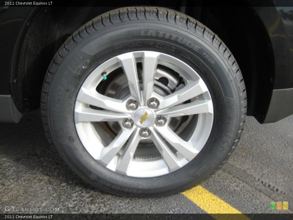 2011 Chevrolet Equinox LT Wheel and Tire Photo #41442435