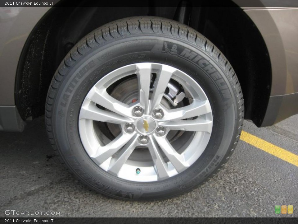 2011 Chevrolet Equinox LT Wheel and Tire Photo #41442795