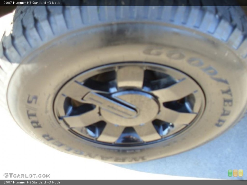 2007 Hummer H3  Wheel and Tire Photo #41473411