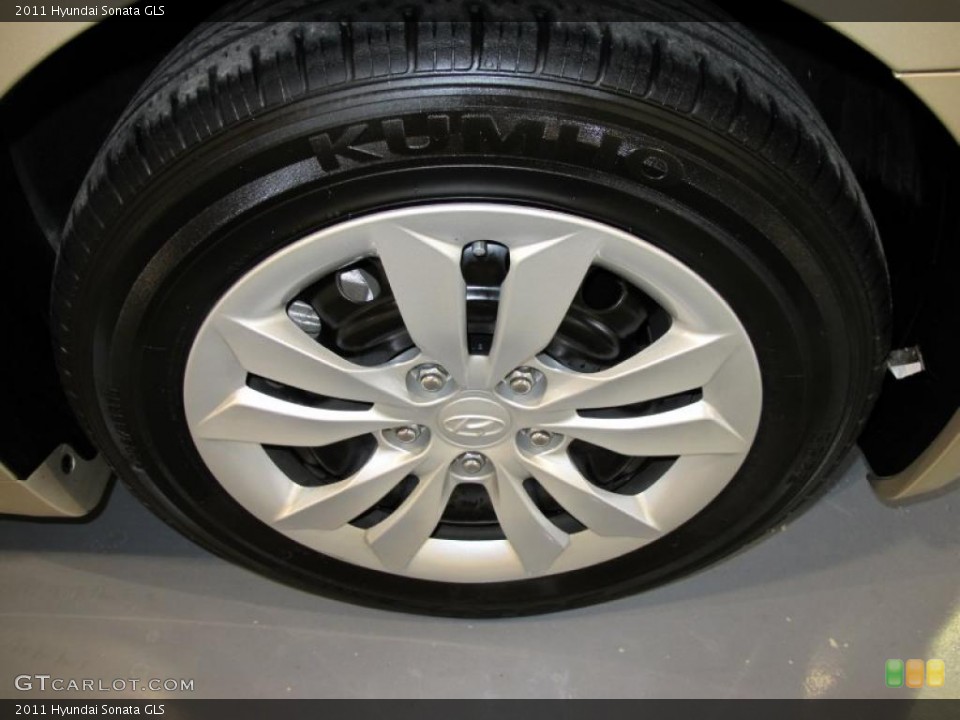 2011 Hyundai Sonata GLS Wheel and Tire Photo #41513733