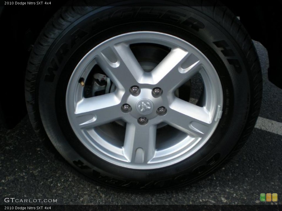 2010 Dodge Nitro SXT 4x4 Wheel and Tire Photo #41550518