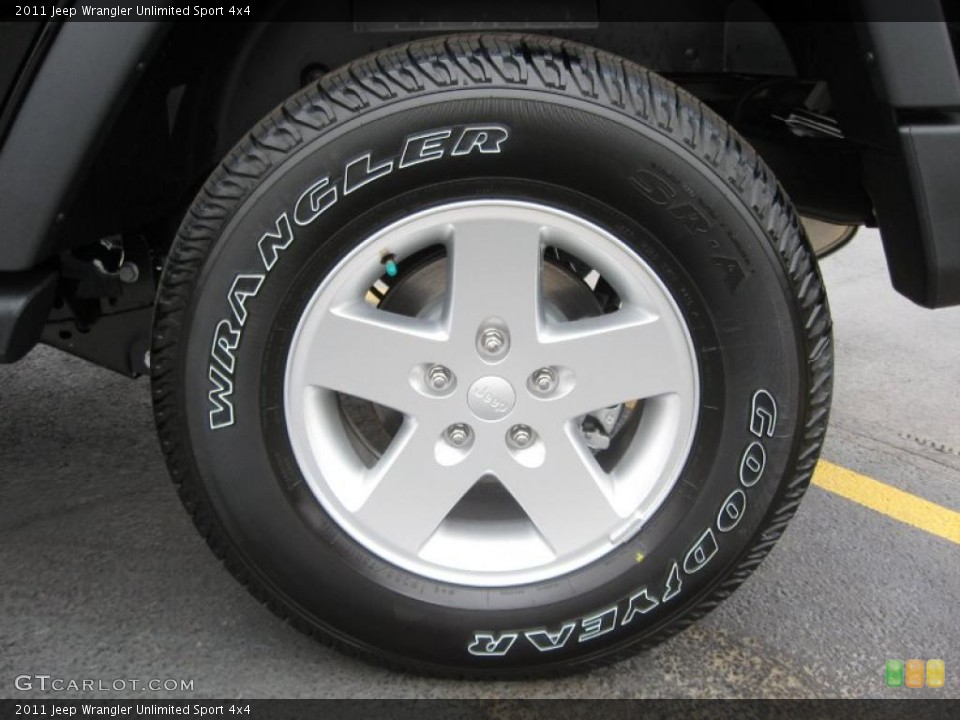 2011 Jeep Wrangler Unlimited Sport 4x4 Wheel and Tire Photo #41552010