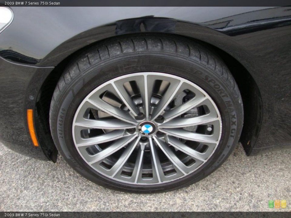 2009 BMW 7 Series 750i Sedan Wheel and Tire Photo #41557646