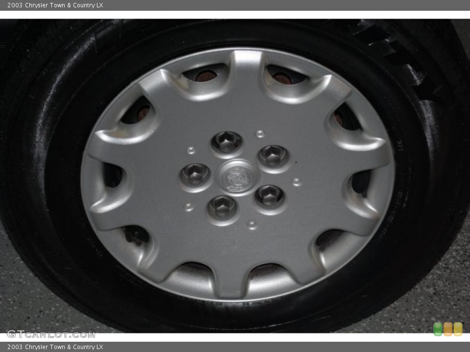 2003 Chrysler Town & Country LX Wheel and Tire Photo #41557734