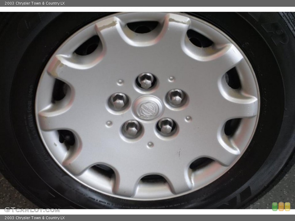 2003 Chrysler Town & Country LX Wheel and Tire Photo #41557782