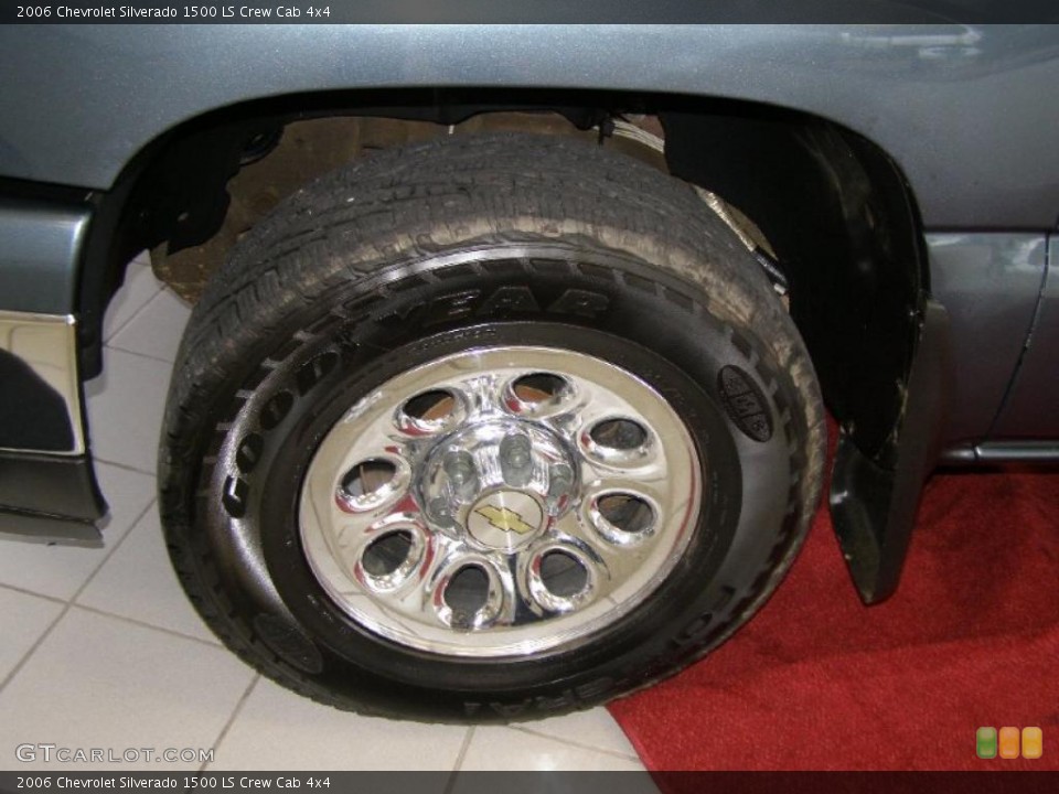 2006 Chevrolet Silverado 1500 LS Crew Cab 4x4 Wheel and Tire Photo #41582463