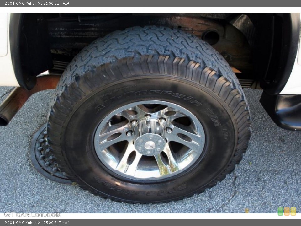 2001 GMC Yukon Custom Wheel and Tire Photo #41593043