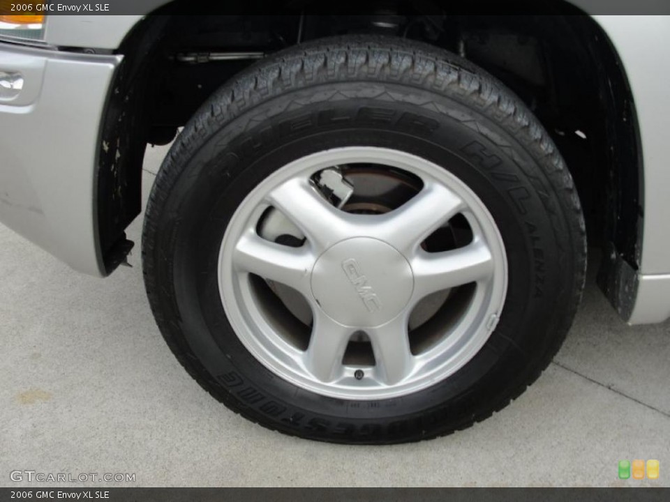 2006 GMC Envoy XL SLE Wheel and Tire Photo #41614496
