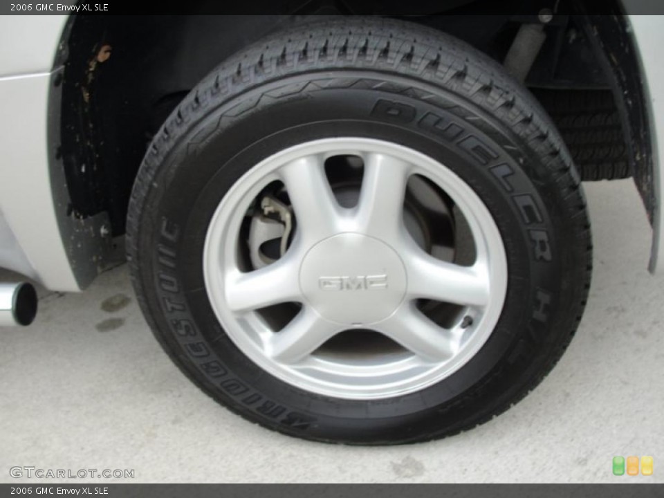 2006 GMC Envoy XL SLE Wheel and Tire Photo #41614516