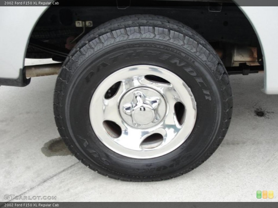 2002 Ford F150 XL Regular Cab Wheel and Tire Photo #41678361