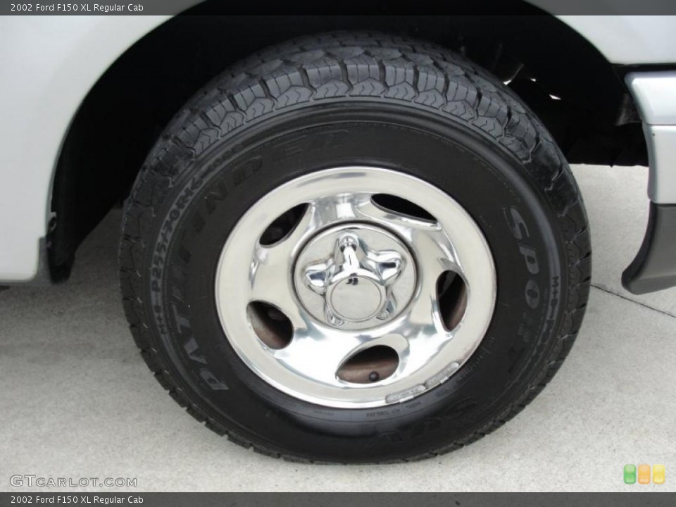 2002 Ford F150 XL Regular Cab Wheel and Tire Photo #41678381