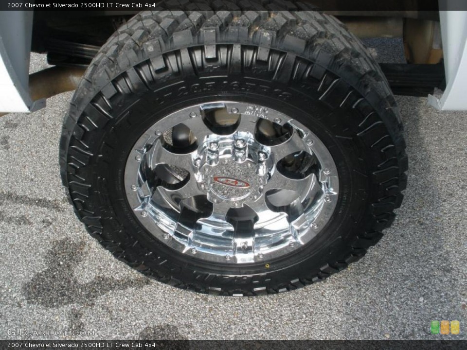 2007 Chevrolet Silverado 2500HD Custom Wheel and Tire Photo #41684937
