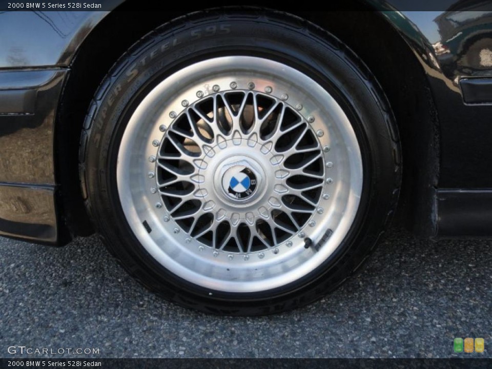 2000 BMW 5 Series 528i Sedan Wheel and Tire Photo #41687877