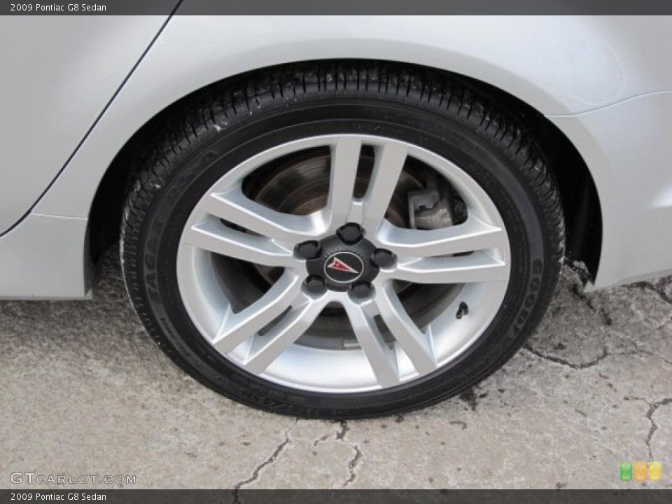 2009 Pontiac G8 Sedan Wheel and Tire Photo #41692941