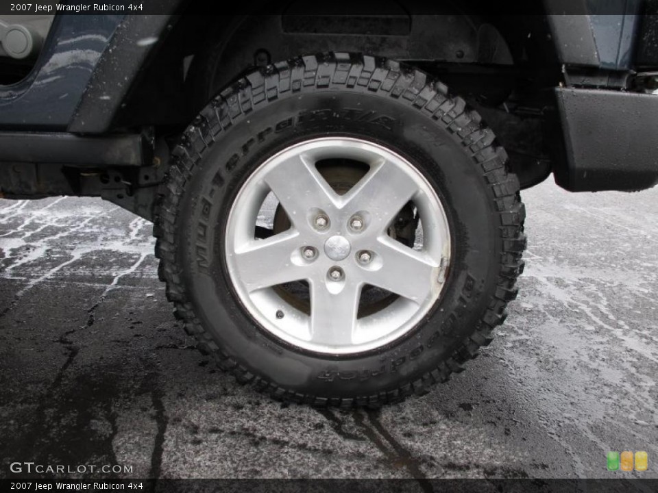 2007 Jeep Wrangler Rubicon 4x4 Wheel and Tire Photo #41720938