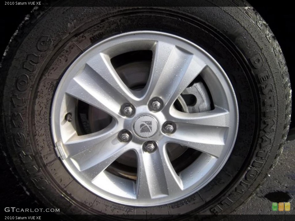 2010 Saturn VUE XE Wheel and Tire Photo #41731922