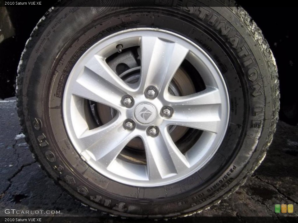 2010 Saturn VUE Wheels and Tires