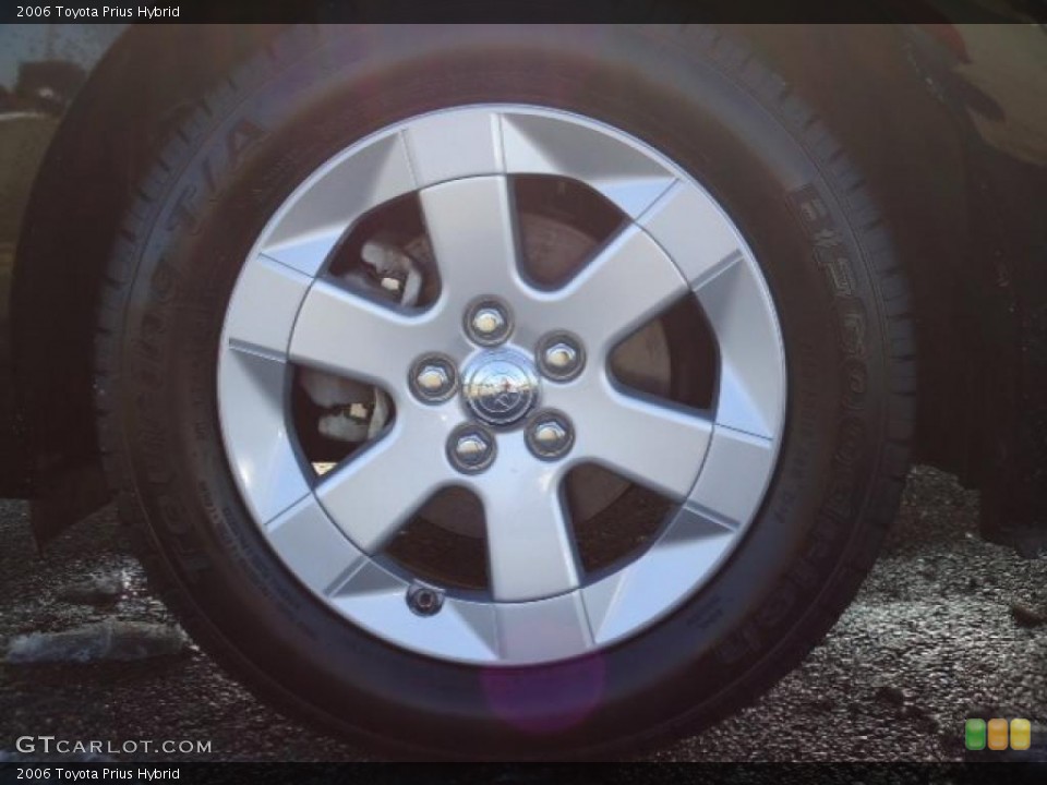 2006 Toyota Prius Hybrid Wheel and Tire Photo #41740358