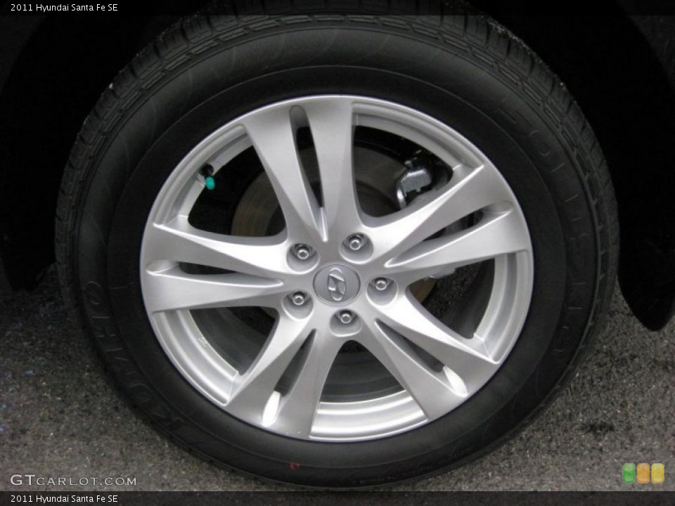 2011 Hyundai Santa Fe SE Wheel and Tire Photo #41741706