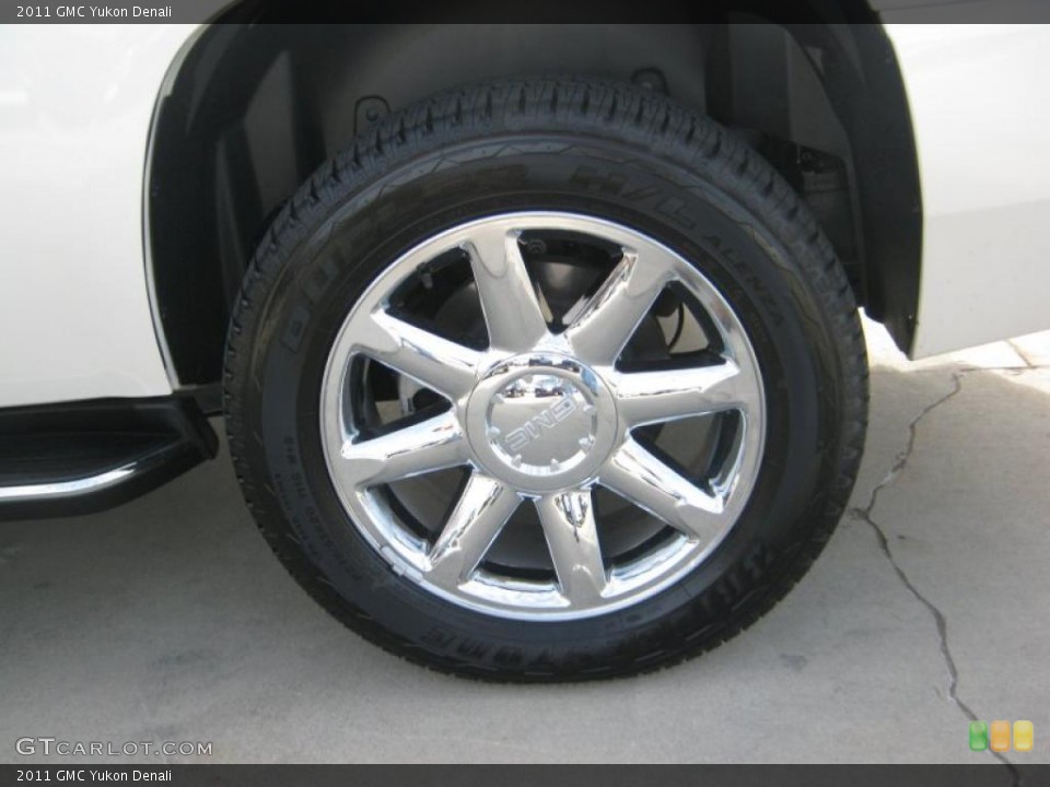 2011 GMC Yukon Denali Wheel and Tire Photo #41747867