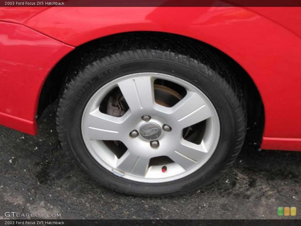 2003 Ford Focus ZX5 Hatchback Wheel and Tire Photo #41749160