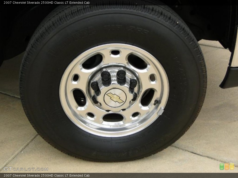 2007 Chevrolet Silverado 2500HD Classic LT Extended Cab Wheel and Tire Photo #41762405