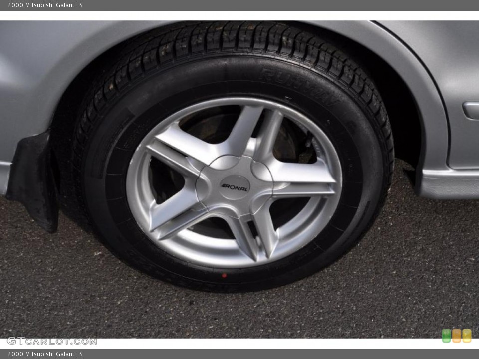 2000 Mitsubishi Galant ES Wheel and Tire Photo #41770609