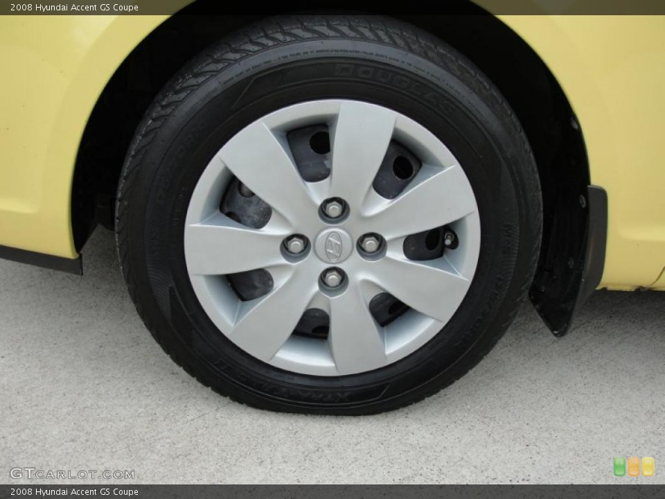 2008 Hyundai Accent GS Coupe Wheel and Tire Photo #41777497
