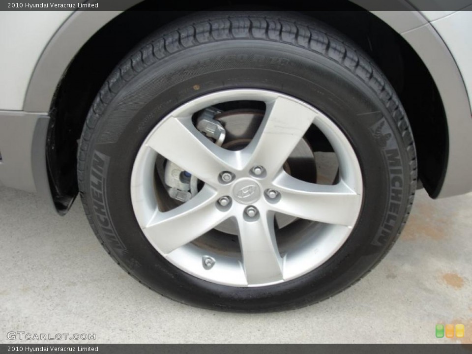 2010 Hyundai Veracruz Limited Wheel and Tire Photo #41779589