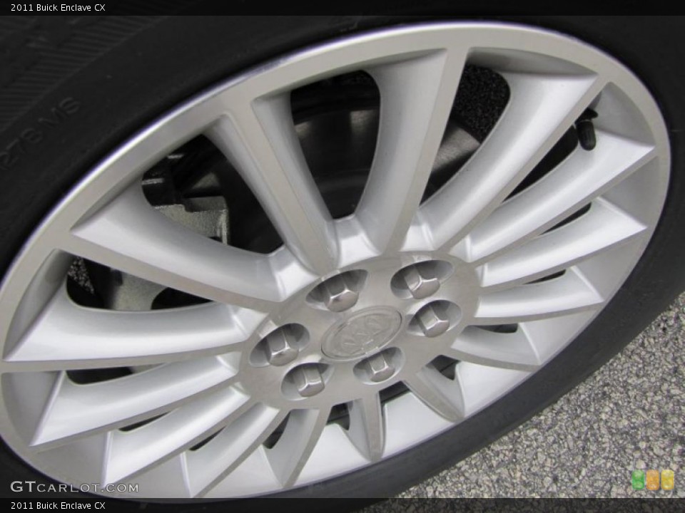 2011 Buick Enclave CX Wheel and Tire Photo #41822595