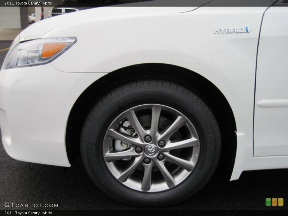 2011 Toyota Camry Hybrid Wheel and Tire Photo #41839553