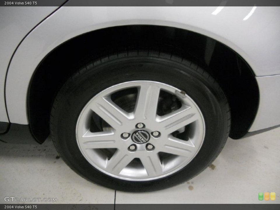 2004 Volvo S40 T5 Wheel and Tire Photo #41858766
