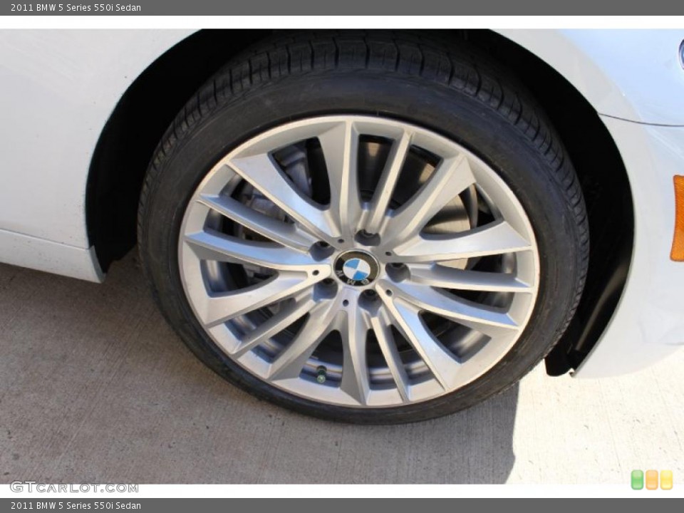 2011 BMW 5 Series 550i Sedan Wheel and Tire Photo #41877878