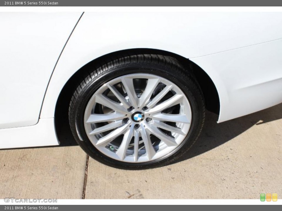 2011 BMW 5 Series 550i Sedan Wheel and Tire Photo #41877906