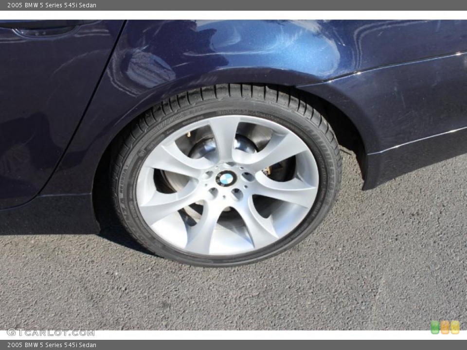 2005 BMW 5 Series 545i Sedan Wheel and Tire Photo #41879186